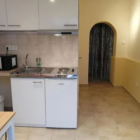 Anna Vendeghaz Apartmán Keszthely