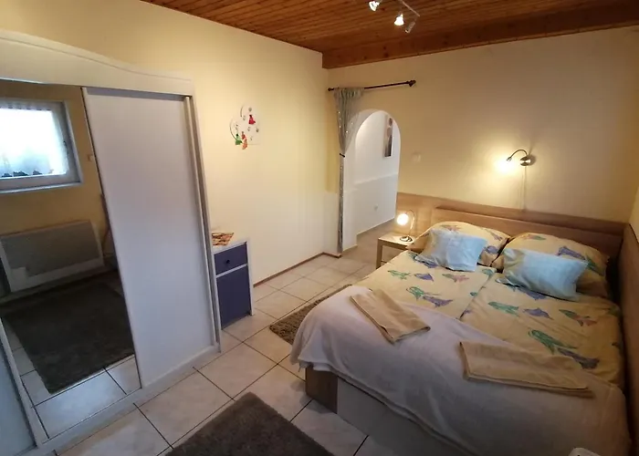 Anna Vendeghaz Apartment Keszthely